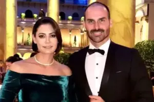 Eduardo Bolsonaro fala sobre possibilidade de Michelle disputar Senado