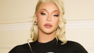 Pabllo Vittar descobre que ficante mostrava suas fotos íntimas a amigos; veja video!