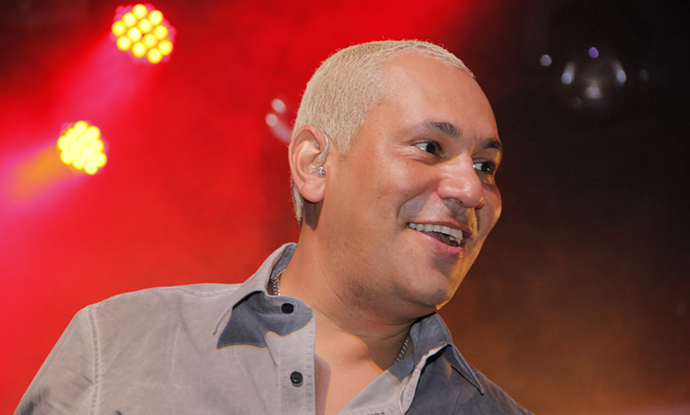 Aos 51 anos, ex-vocalista do Exaltasamba é internado e tem shows cancelados