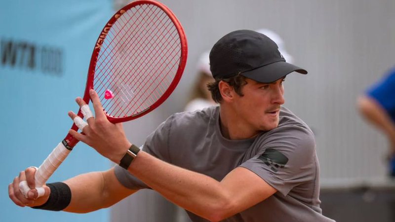 João Fonseca garante fortuna milionária após vitória histórica em Roland Garros; saiba quanto