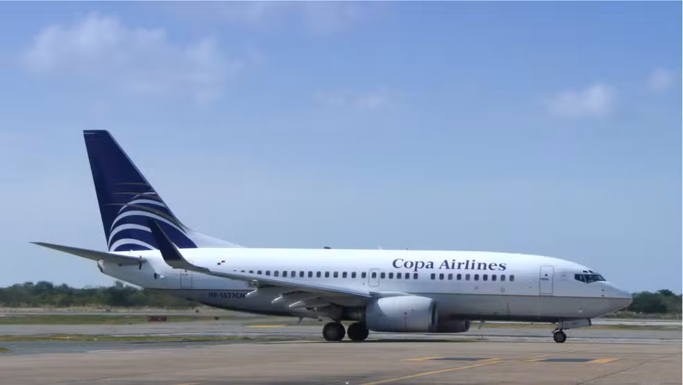 Casal é detido ao tentar fazer sexo nos assentos de avião; SAIBA TUDO!