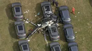Vídeo mostra momento da queda de helicóptero após colisão que matou seis pessoas no Rio; veja vídeo
