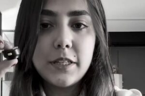 VÍDEO: Biomédica tenta tirar nome da mãe de certidão após abusos na infância