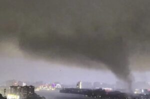 Tempestades deixam pelo menos 15 mortos na China