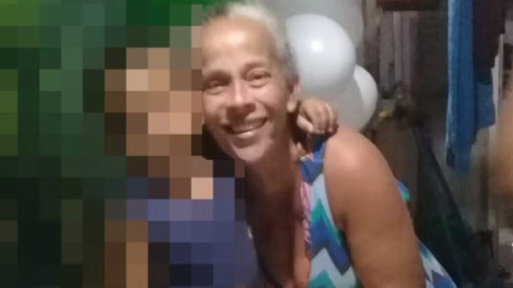 Mulher é encontrada morta com bebê mamando em seu peito