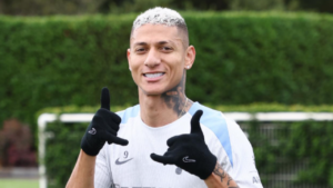 Tottenham recusa proposta milionária por Richarlison; veja o que pode acontecer