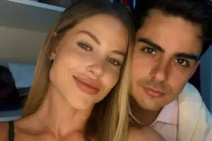 ÁUDIO: Saory acusa Dudu Camargo de mentir sobre o passado