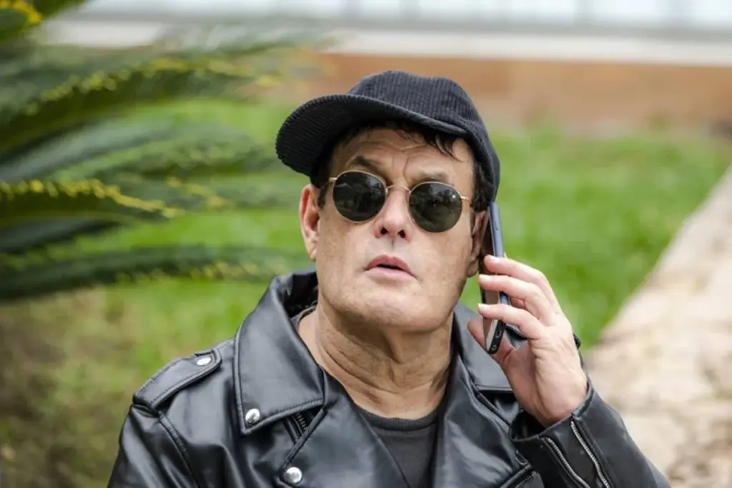 Sérgio Mallandro revela lugar inusitado onde já fez sexo e surpreende