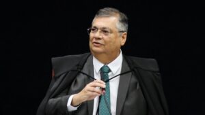 Dino cita vídeo de Porchat e brinca com volume de demandas no STF; assista!
