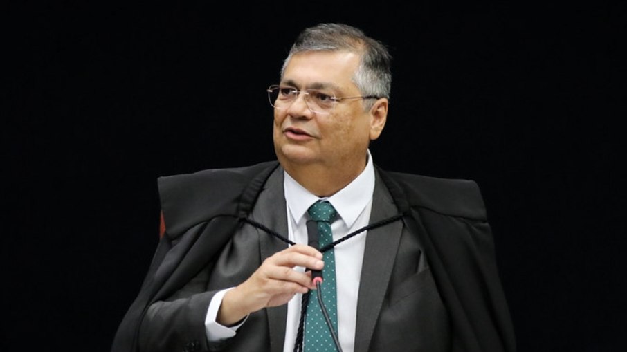 Dino cita vídeo de Porchat e brinca com volume de demandas no STF; assista!