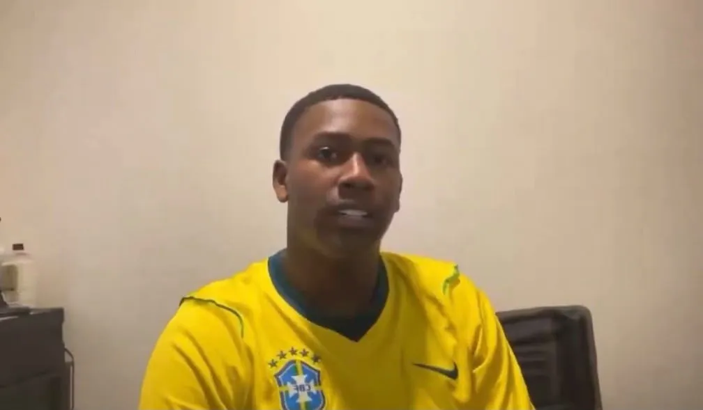 Streamer declara apoio a Bolsonaro e diz que ex-presidente está preso ‘injustamente’; veja vídeo