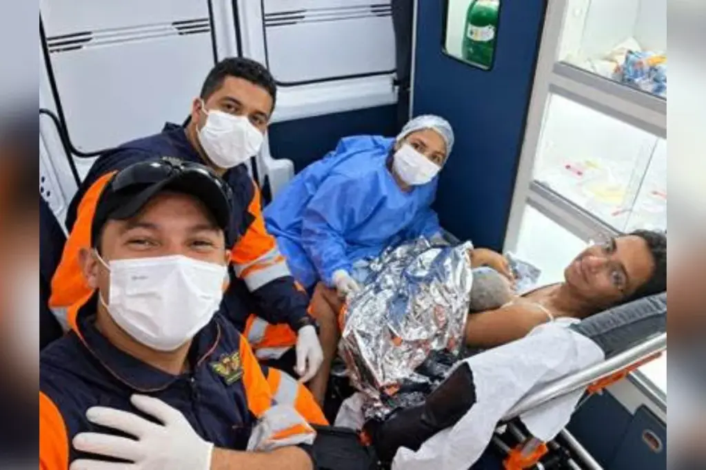 Bebê “apressada” nasce a caminho do hospital na BR-381
