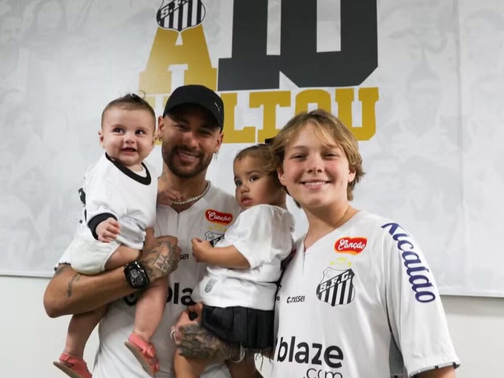Neymar é questionado sobre fala envolvendo pensão e surpreende ao responder