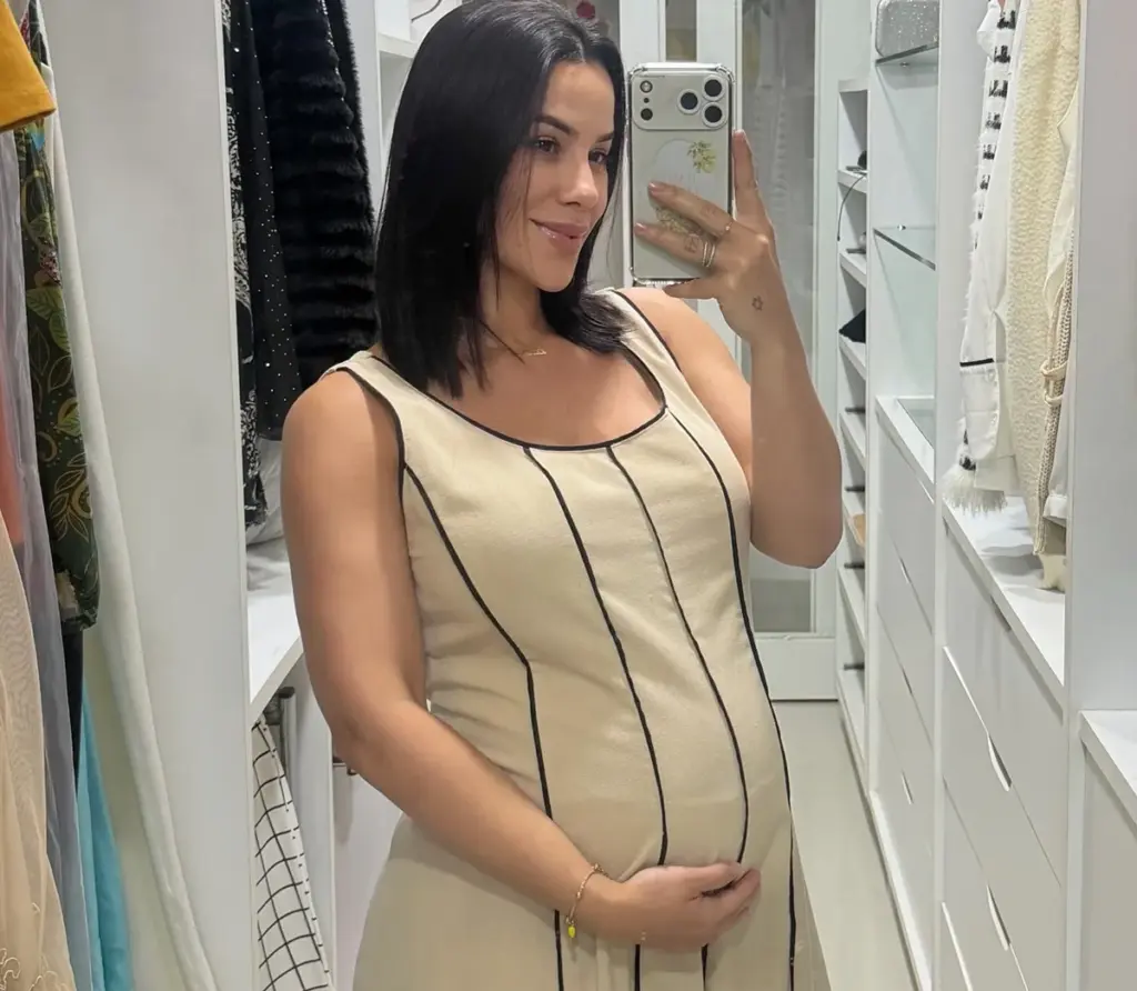 Ex-BBB Larissa Tomásia revela medo do parto e desabafa sobre gravidez