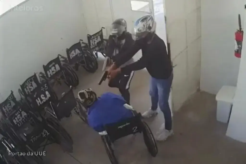 Médico é condenado a 20 anos de prisão por auxiliar PCC a executar paciente