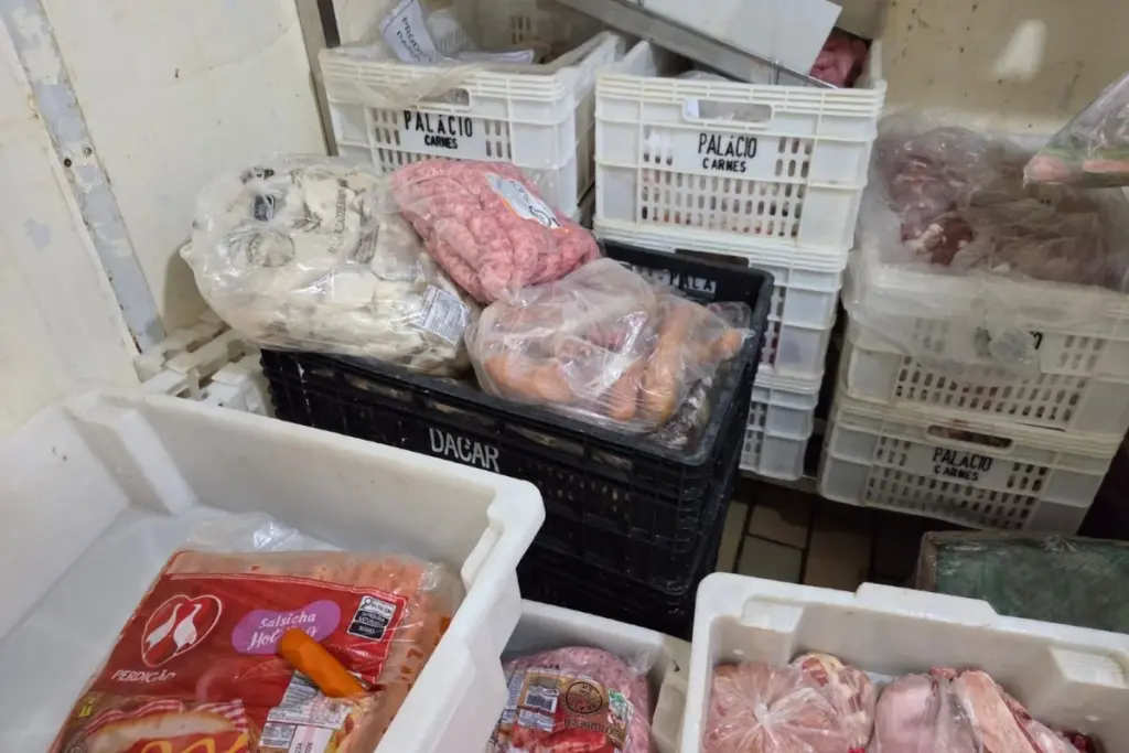 Açougue moía coração de porco e vendia como hambúrguer