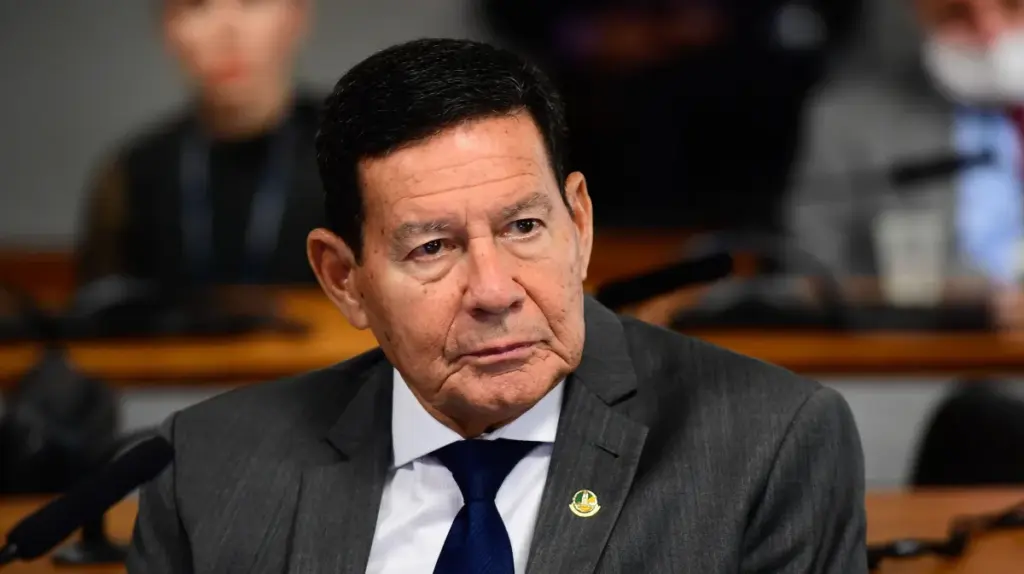 Senador Hamilton Mourão (Republicanos-RS)  • Saulo Cruz/Agência Senado