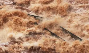 Cataratas do Iguaçu têm vazão nove vezes acima do normal, e parque é fechado; VEJA VÍDEO!