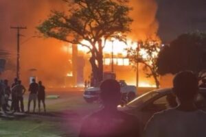 Incêndio causa prejuízo de até R$ 100 milhões à UFPE