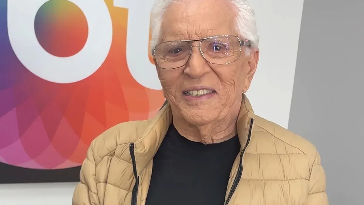 Carlos Alberto de Nóbrega é internado para investigar possível infecção viral