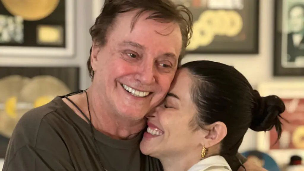 Fábio Jr. se derrete por Cleo após brigas com Fiuk. Confira!