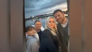 Mulher sofre falência hepática e danos cerebrais após consumir suplemento popular no TikTok