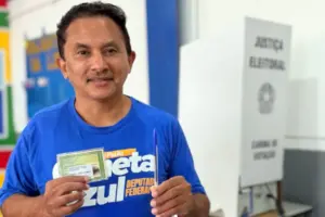 Manoel Gomes, o Caneta Azul, lamenta derrota nas eleições; veja o que ele disse