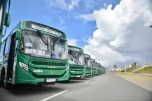 Lula pede prorrogação da votação em cidades baianas após falta de ônibus