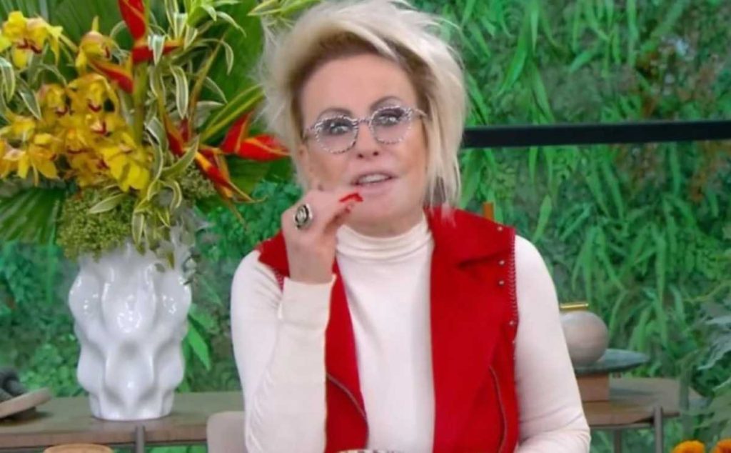 Ana Maria Braga 39126057