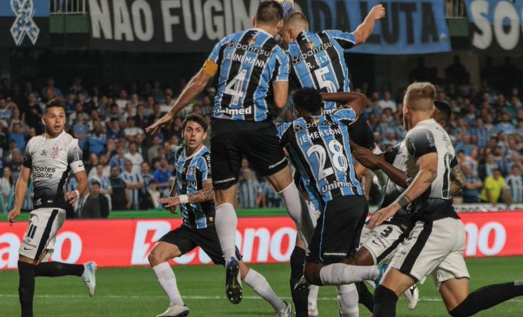 Corinthians Elimina Gremio Na Copa Do Brasil(1)