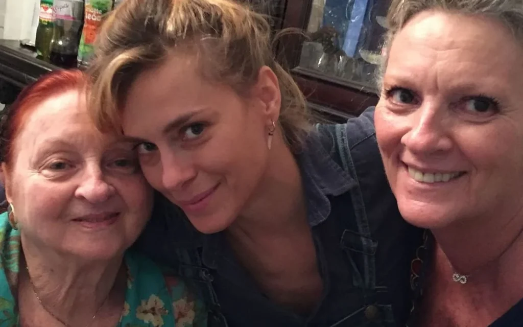 Carolina Dieckmann Avo Mae Morte