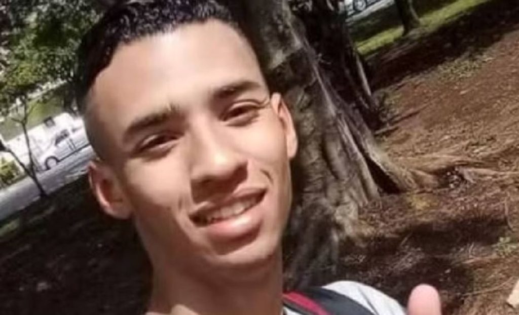 Guaruja Jovem Namorada Afogamento (1)