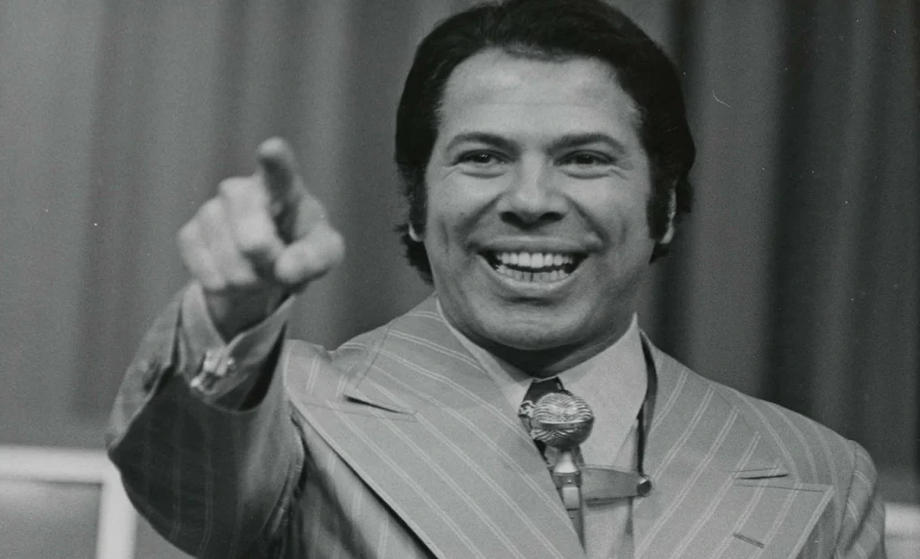 Silvio Santos Alfinetei (22)