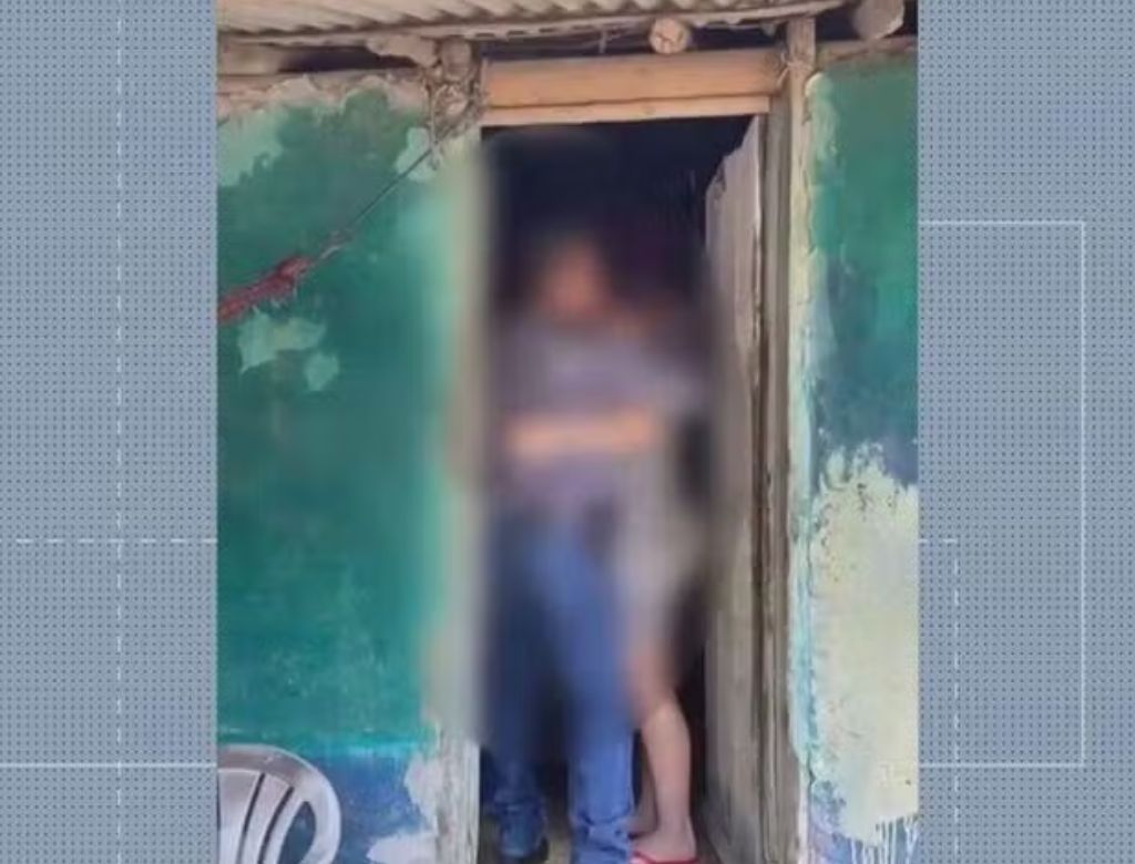 Cativeiro Onde Mulher Foi Resgatada, Em Jucuruçu (foto Reprodução Pc Es) (4)