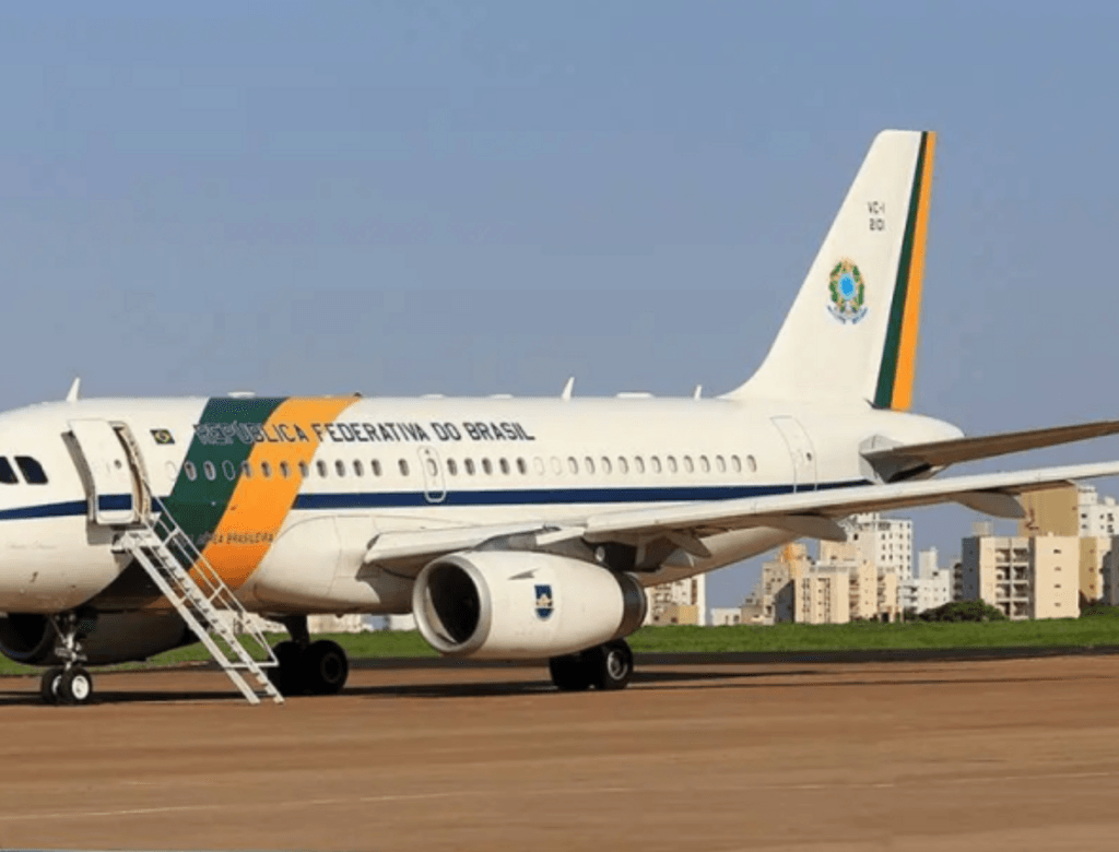 1 Aviao Presidencial 38786194(1)