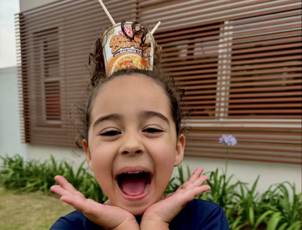 Bella, Filha Da Influenciadora Deia Cypri E Do Sertanejo Edson (foto Reprodução Redes Sociais)