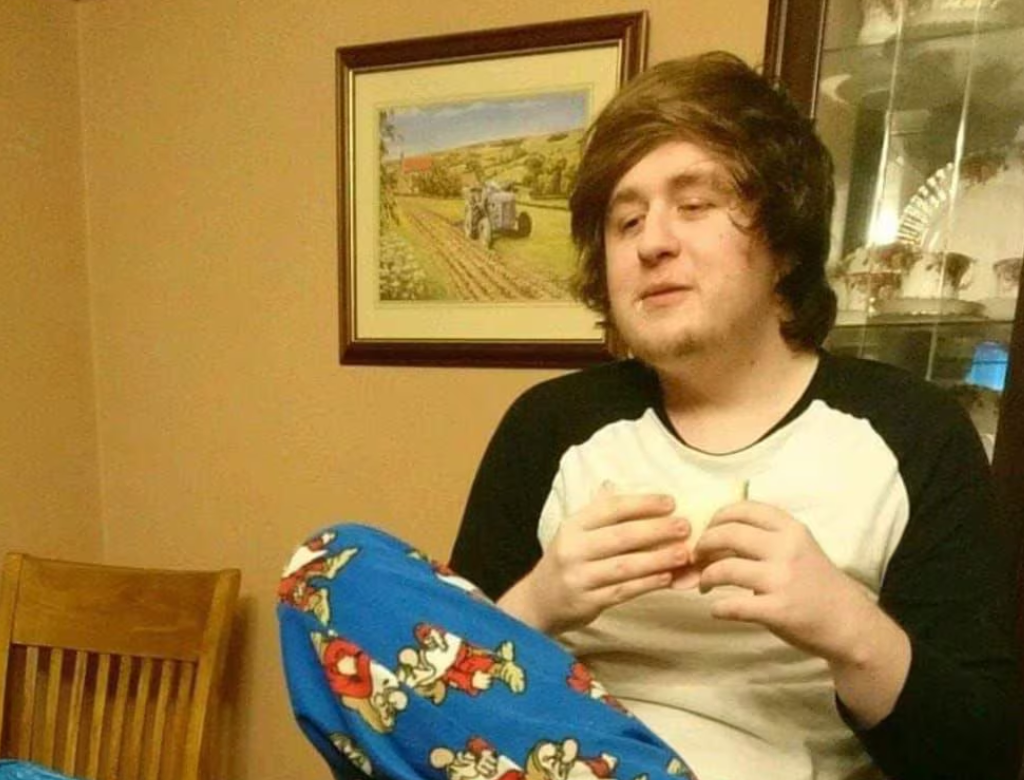 Caso Alexander McCartney (Foto Reprodução Redes Sociais)