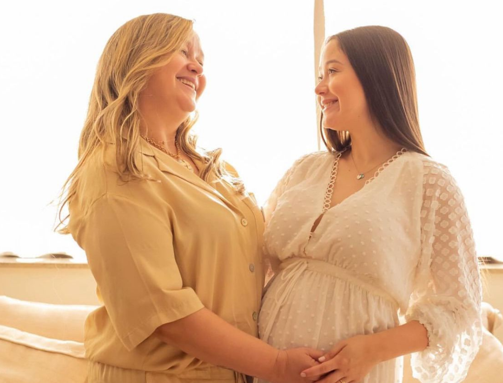 Isabella Miranda e sua mãe (Foto Reprodução Redes Sociais)