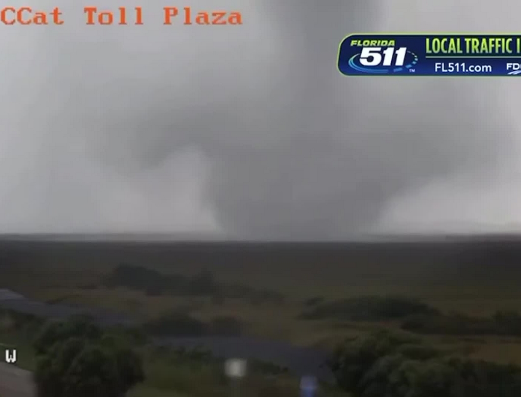 Tornado Na Flórida (foto Reprodução Redes Sociais) 5
