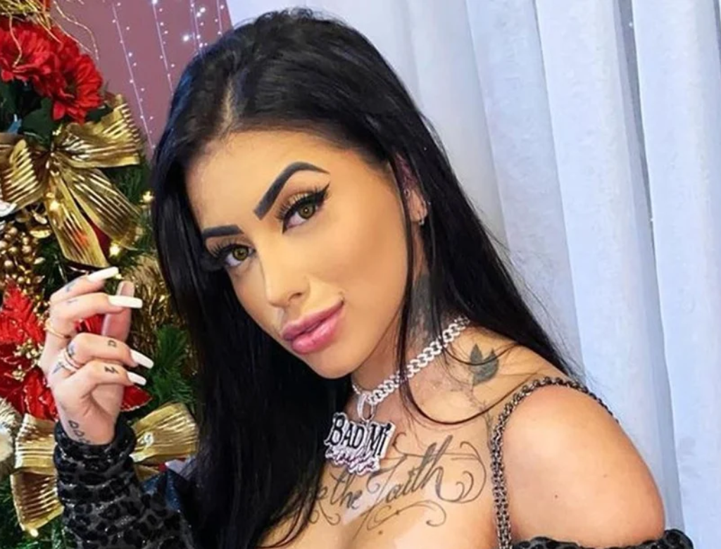 MC Mirella (Foto Reprodução Redes Sociais)