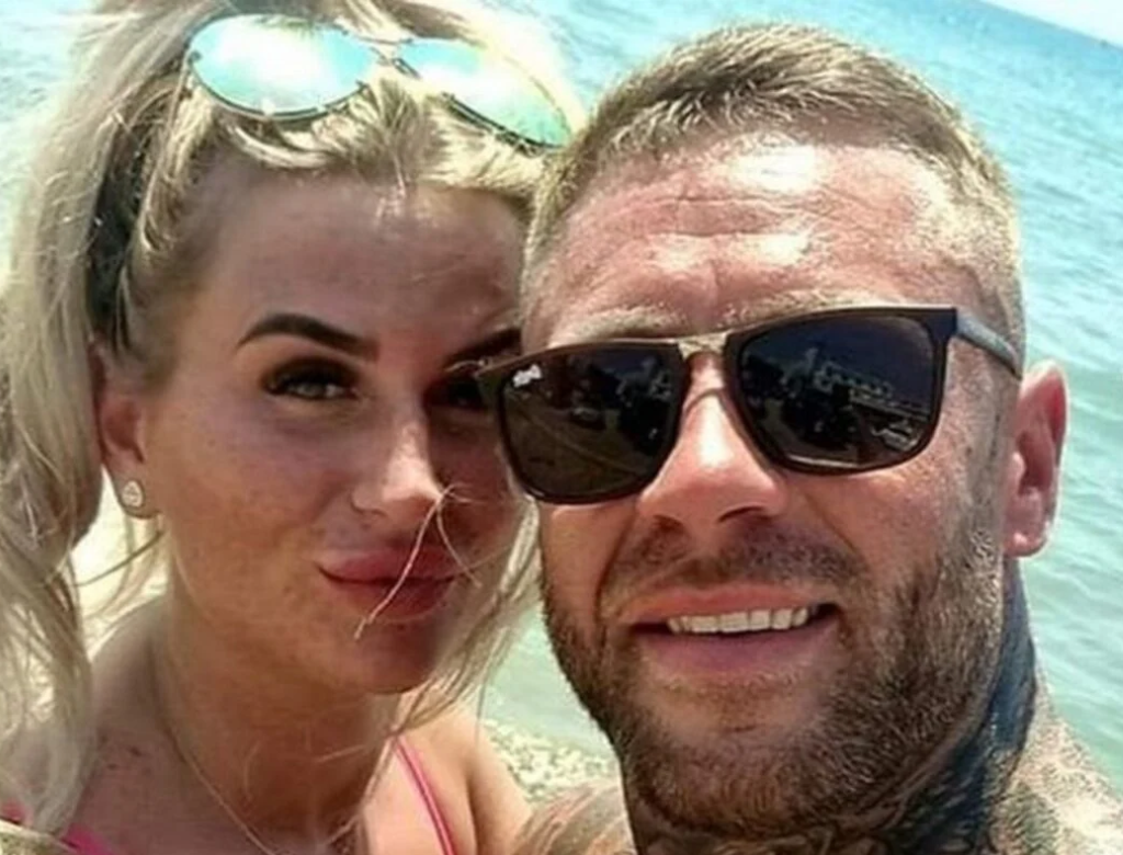 Grávida dirige ambulância enquanto marido morria (Foto Reprodução Redes Sociais)