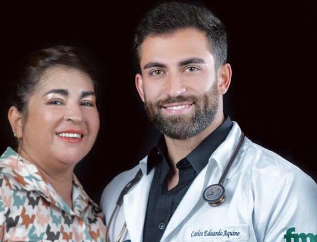 Mãe E Filho (foto Reprodução Redes Sociais) 4