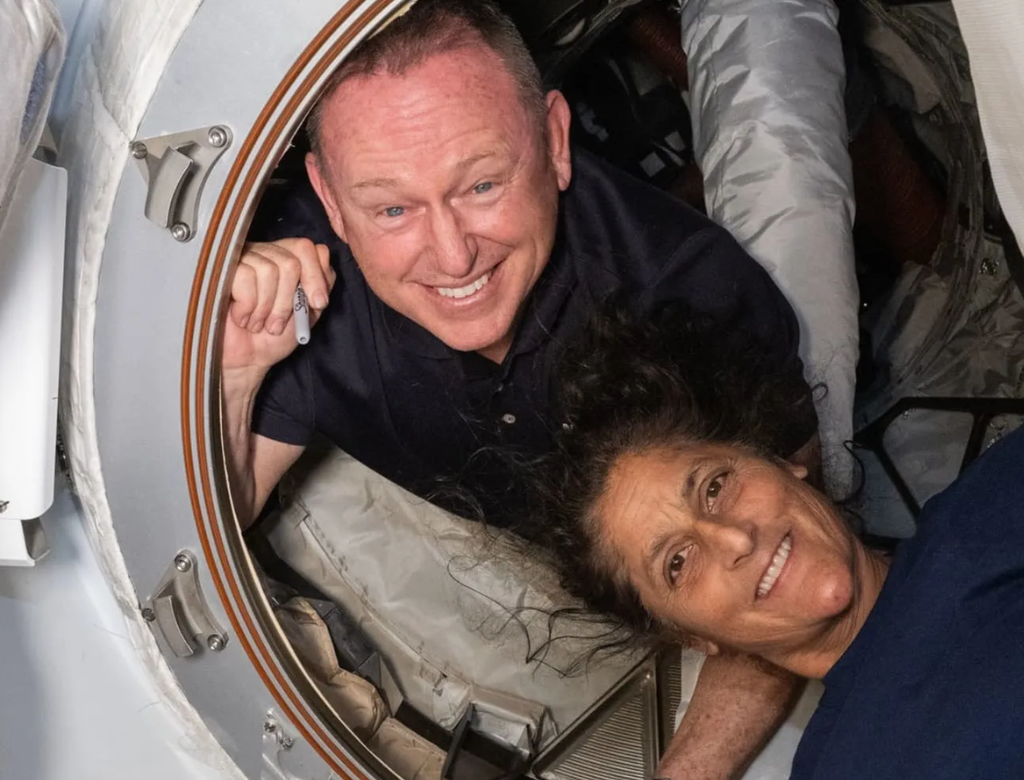 Butch Wilmore e Suni Williams (Foto Reprodução Redes Sociais)