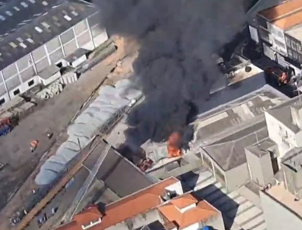 Incêndio (foto Reprodução Redes Sociais)