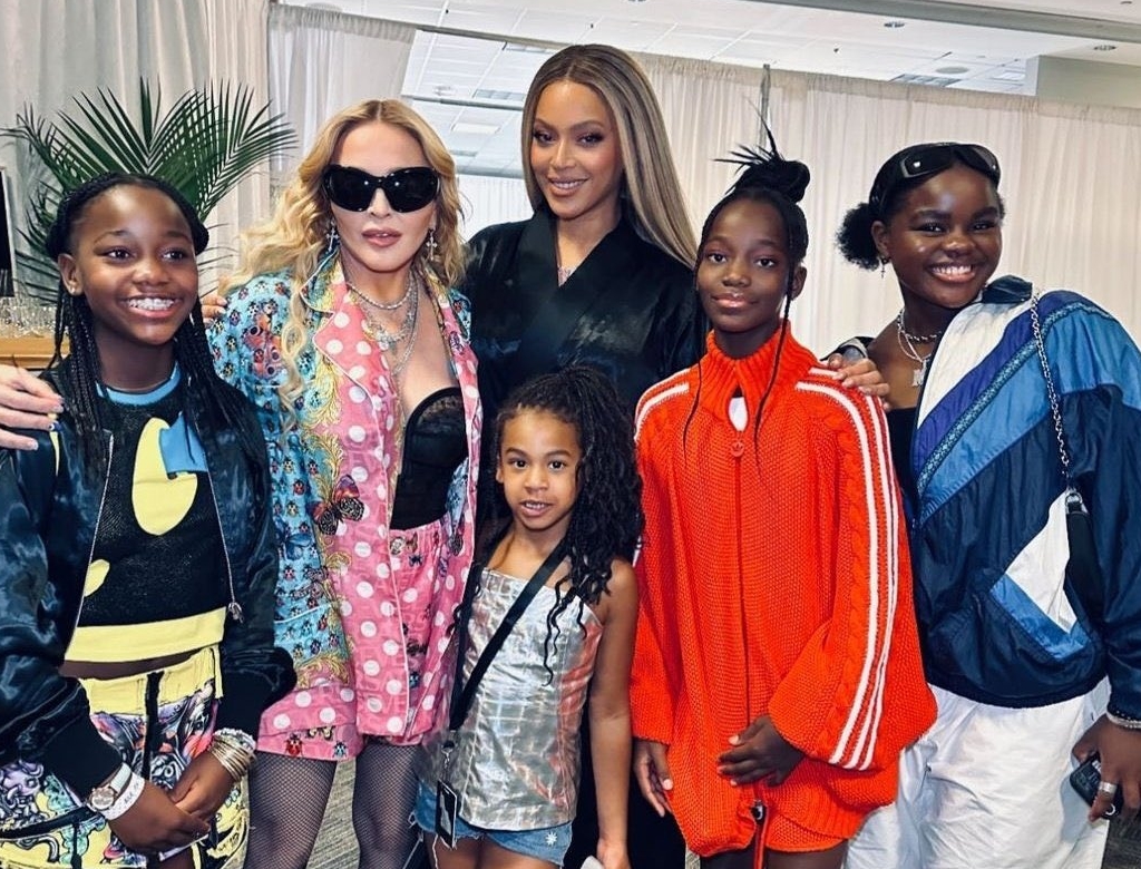 Madonna Com As Filhas E Beyoncé (foto Reprodução Redes Sociais)