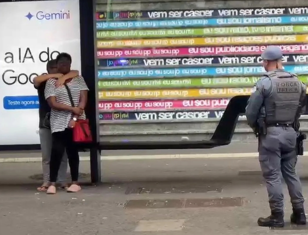 Mulher Feita Refém (foto Reprodução Redes Sociais) 4