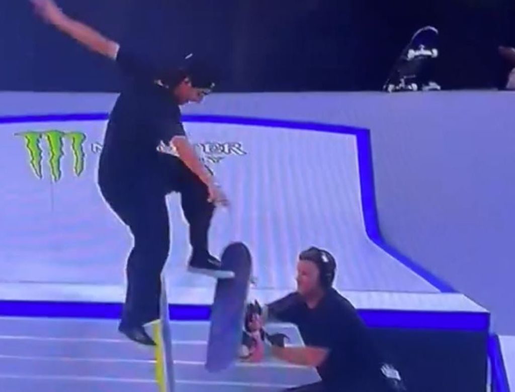Skatista Cai Apos Errar Manobra 4(1)