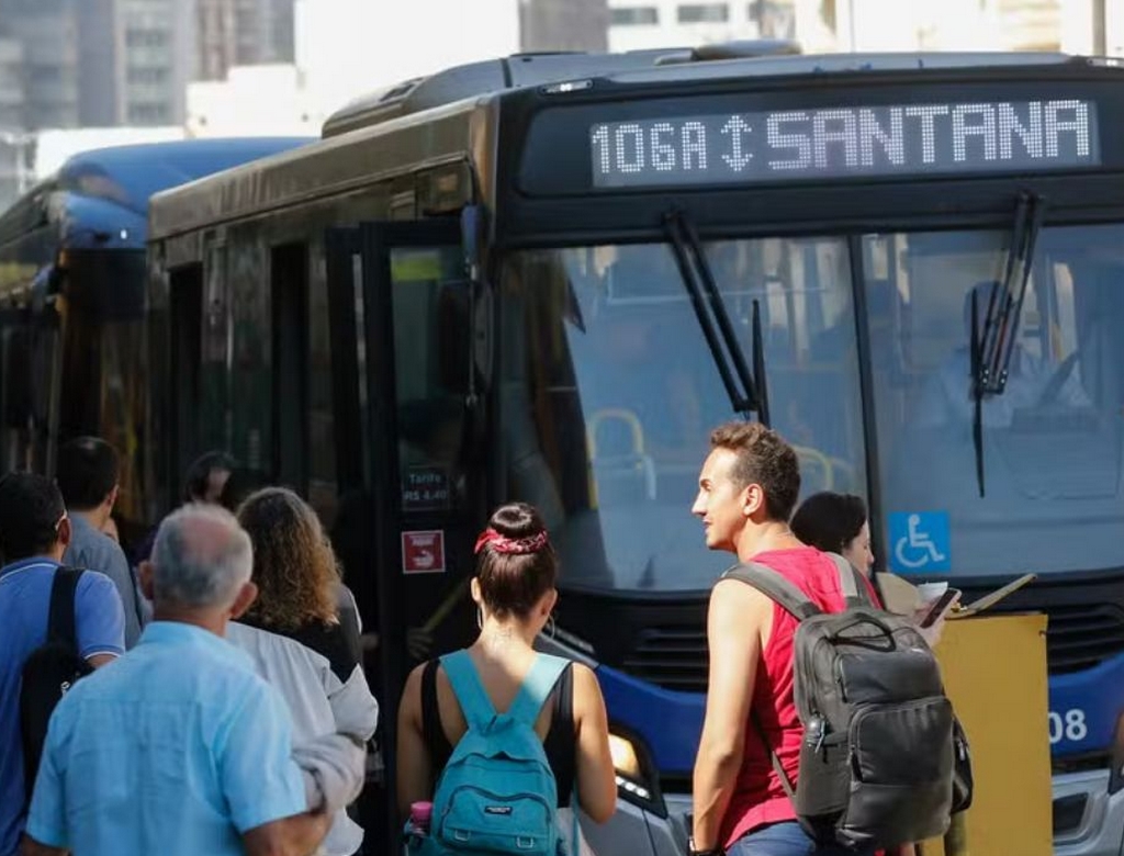 Ônibus Em Sp (foto Reprodução Redes Sociais)