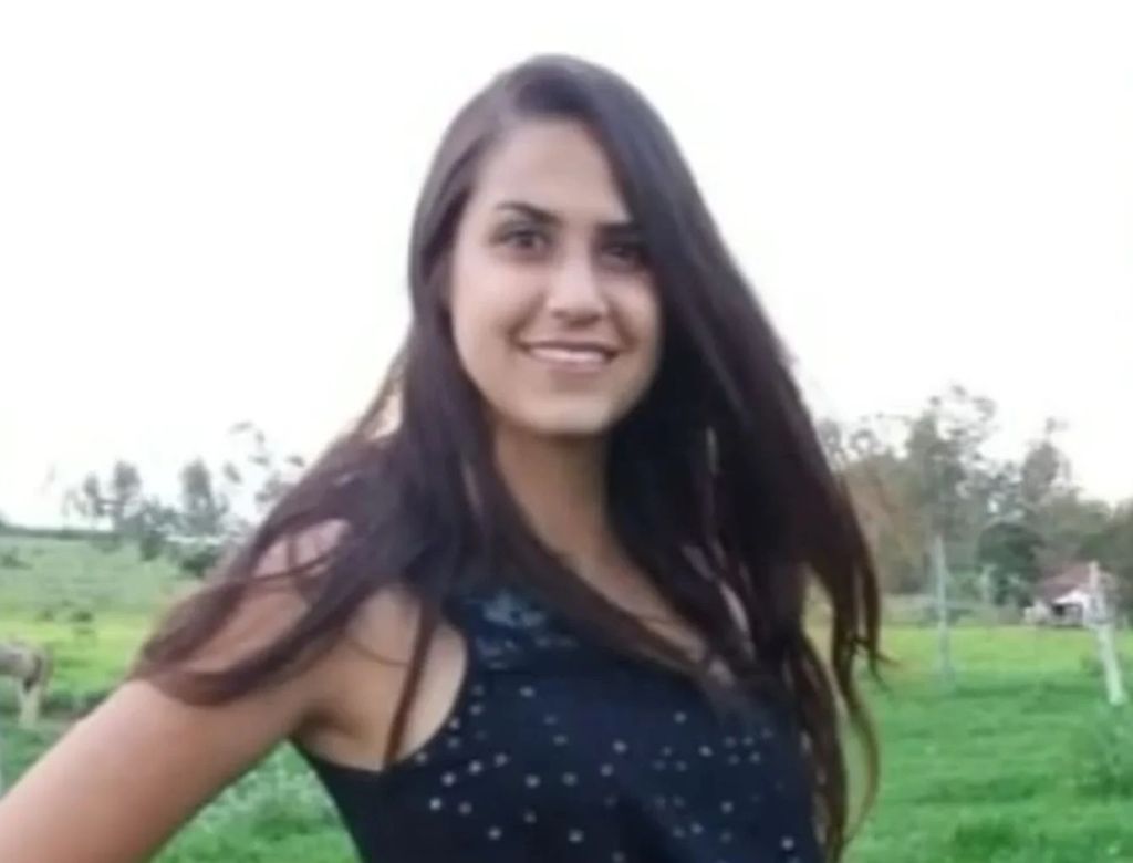 Jovem Morreu Arrastada Tromba D Agua