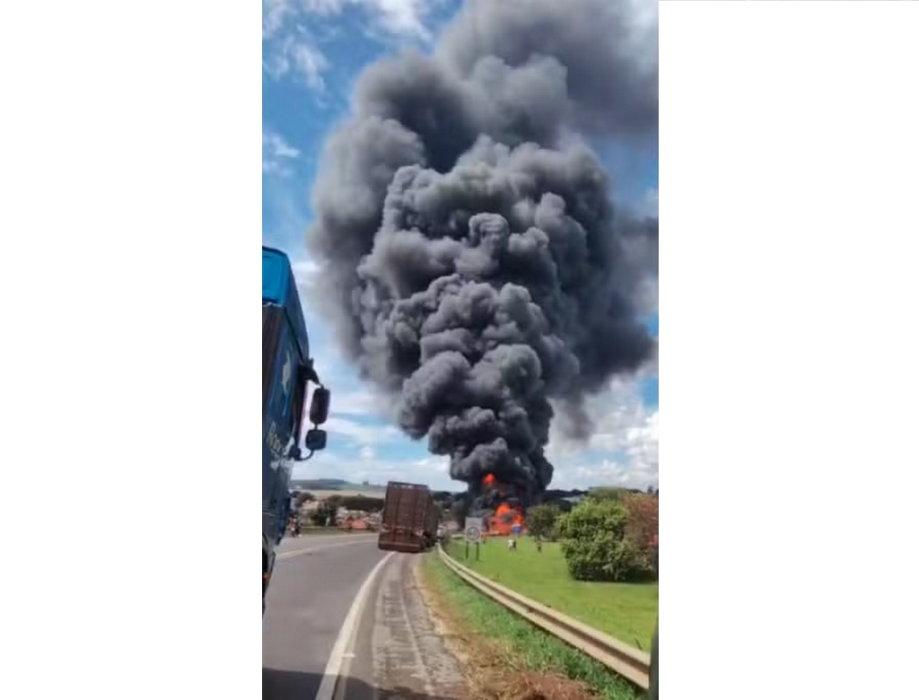 Explosão (foto Reprodução Redes Sociais) 1